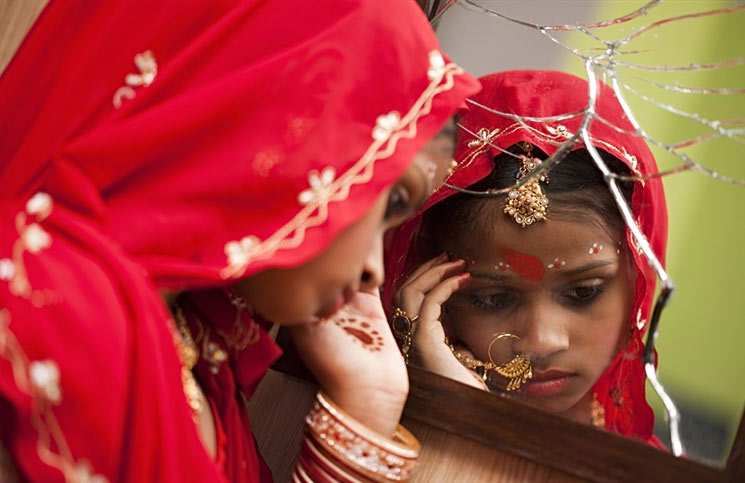 Weekly Magazine In India